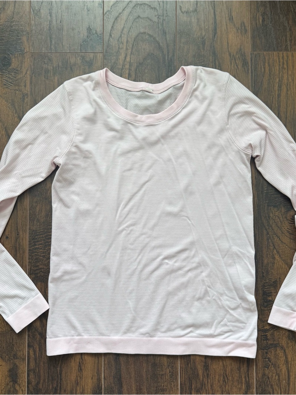 Lululemon Swiftly Relaxed Long-Sleeve Shirt Size 8 Milkshake Pink